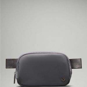 COPY - lululemon gray belt bag